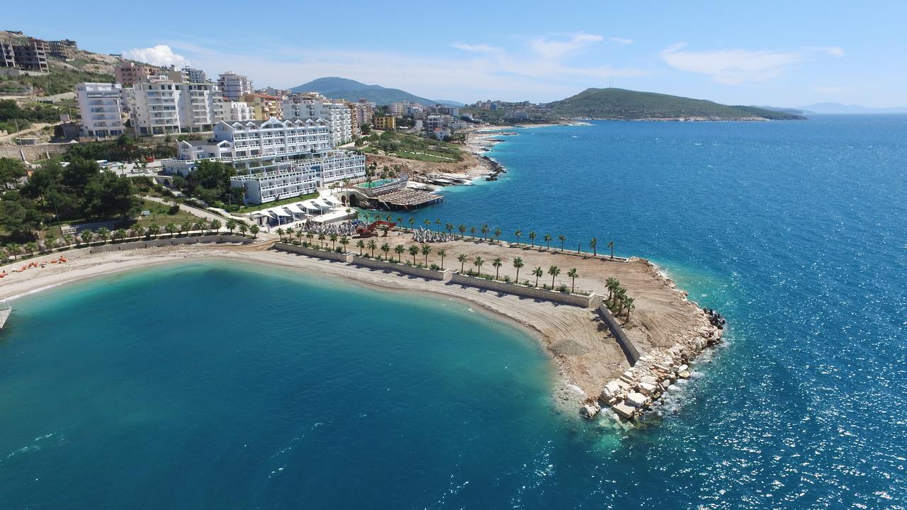 Santa Quaranta Premium Resort Saranda Dış mekan fotoğraf